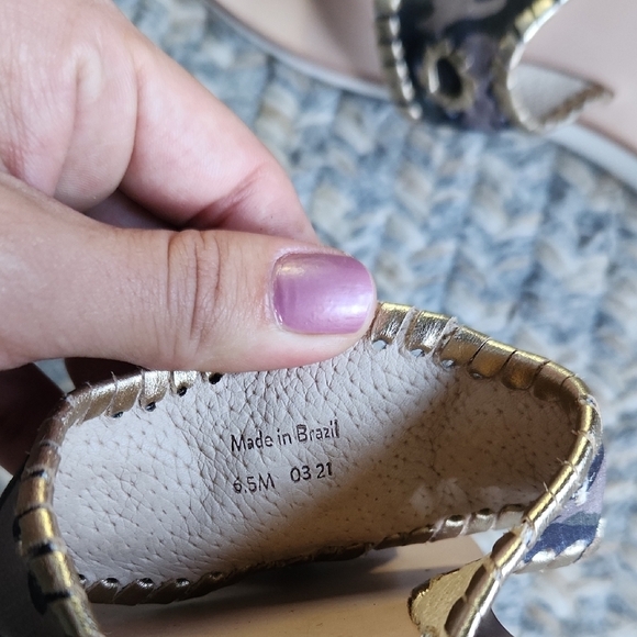 Camo Embellished‎ Sandals - Black and White - Picture 3 of 6